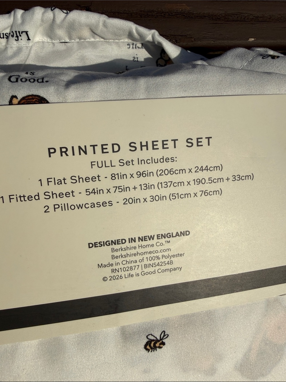Life Is Good Cream Sheet Set with Winnie The Pooh Bear Print Full Size - Picture 5 of 6